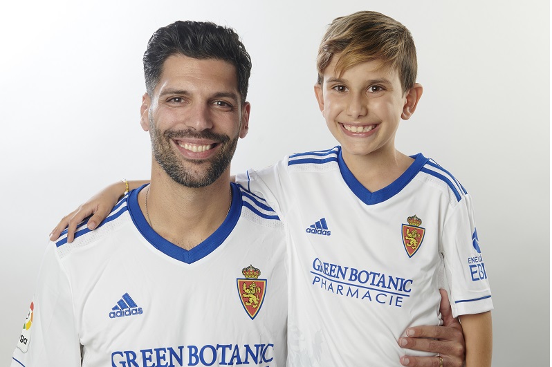 Ángel Lafita y Toni protagonizan la campaña del partido de Aspanoa 2021 - Metamos un gol al cáncer